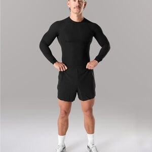 Alphalete • NWT Black Power Long Sleeve  RW1